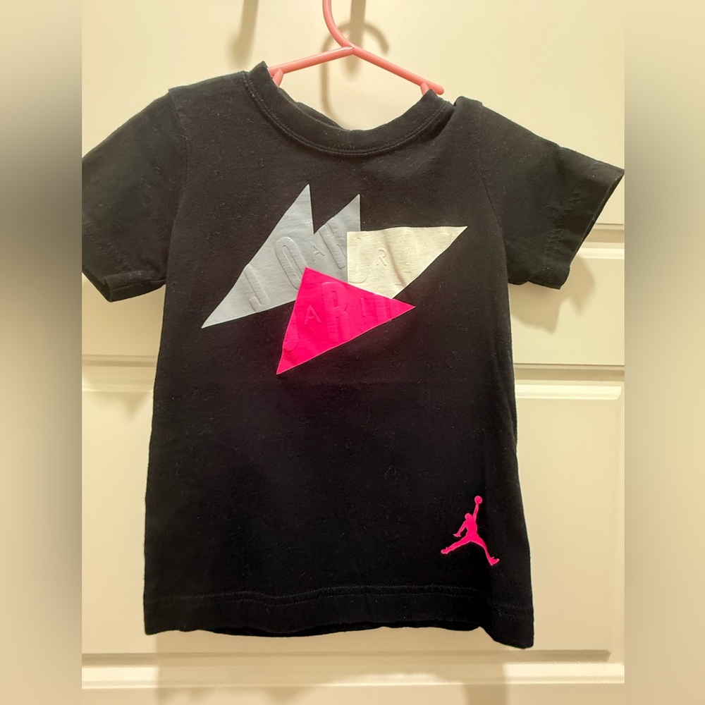 Nike Air Jordan Tshirt. Size 4/XS